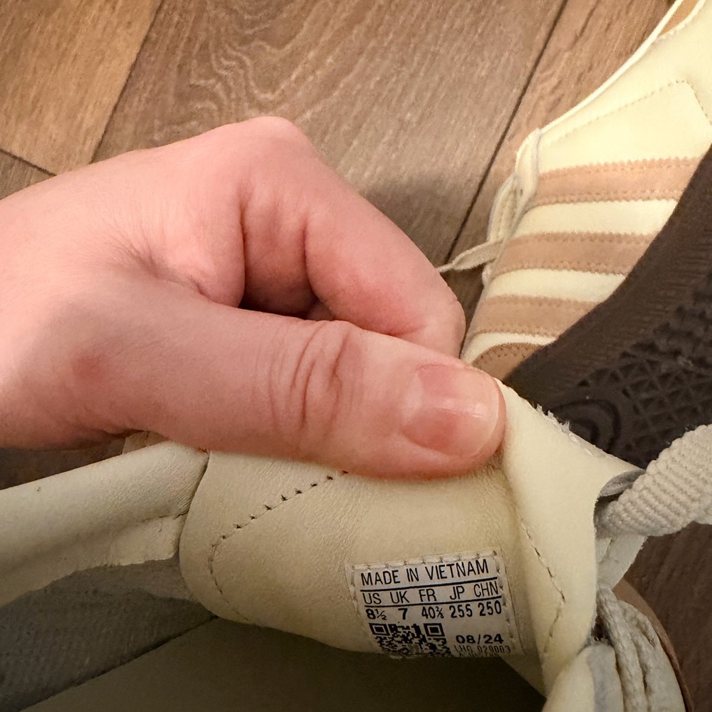 adidas Samba Sneakers in Cream and Brown - Picture 6 of 11